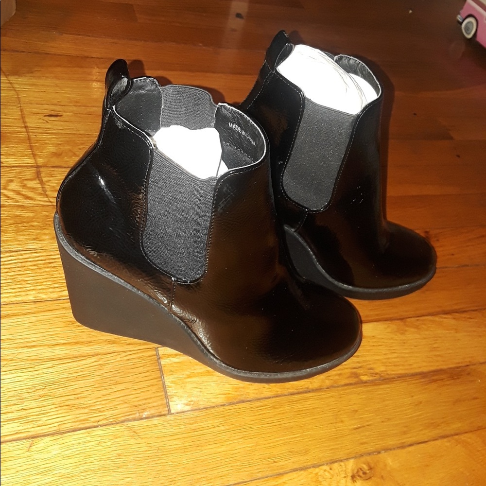Rise and shine Bootie